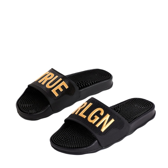true religion slides cheap